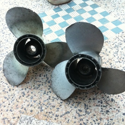 ใบพัดเรือมือ2ครับ รับซ่อมใบพัดเรือ