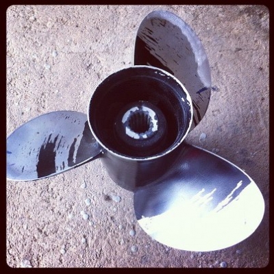 ใบพัดเรือมือ2ครับ รับซ่อมใบพัดเรือ