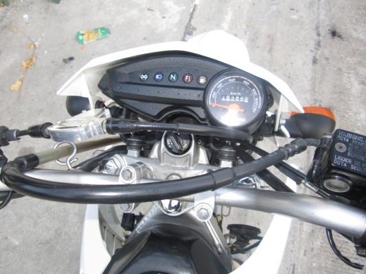 ขายด่วน KLX125ปี53ใหม่มากหัวฉีดสตาทมือววิ่งน้อย15000kmชุดโอนครบ