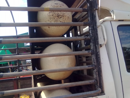 ขายชุดแก้ส NGV 4ถังใหญ่ พร้อมอุปกรณ์ครบชุด