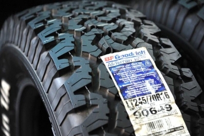 ยาง 245 70 16 BF GOODRICH ALLTERRAIN K/O ... USA... เส้นละ 6,000 บาท...