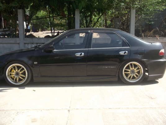 ขายรถยนต์ Honda Civic ขายรถยนต์ Honda Civic