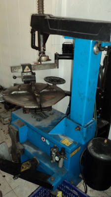 ขายเครื่องเปลี่ยนยางและเครื่องตั้งศูนย์