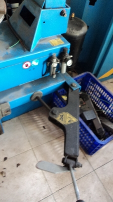 ขายเครื่องเปลี่ยนยางและเครื่องตั้งศูนย์