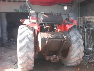 รถไถ จอนเดีย