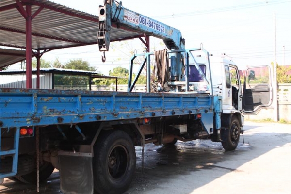 ขายรถบรรทุก6ล้อติดเครน !รถออกห้างแท้!