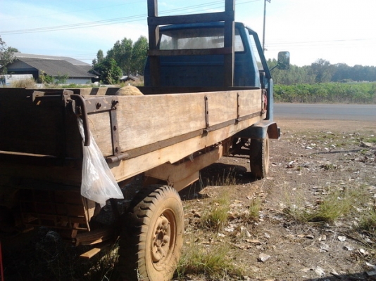 ขายด่วน รถอีแต๋นม้ากระโดด TOYOTA HILUX LN40 ทั้งเครื่องทั้งคัชซีเป็นของม้ากระโดด หัวเก๋งโครงเหล็กสภาพดีไม่ผุพร้อมใช้งาน เครื่องแรงดีกำลังไม่ตก ช่วงล่างคัชซีไม่มีผุ ยางสภาพ 60\% พร้อมบรรทุกพร้อมใช้งานครับ