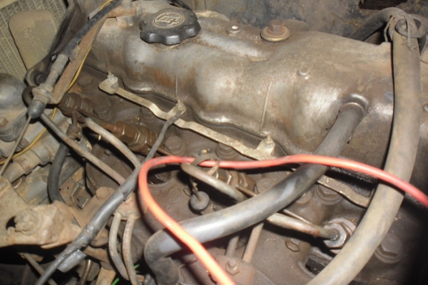 ขายด่วน รถอีแต๋นม้ากระโดด TOYOTA HILUX LN40 ทั้งเครื่องทั้งคัชซีเป็นของม้ากระโดด หัวเก๋งโครงเหล็กสภาพดีไม่ผุพร้อมใช้งาน เครื่องแรงดีกำลังไม่ตก ช่วงล่างคัชซีไม่มีผุ ยางสภาพ 60\% พร้อมบรรทุกพร้อมใช้งานครับ