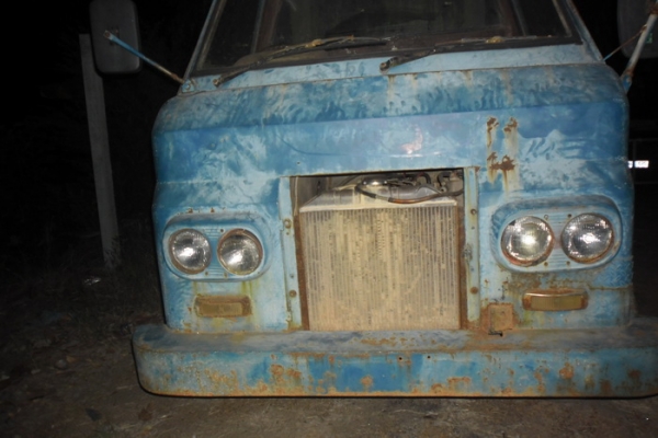 ขายด่วน รถอีแต๋นม้ากระโดด TOYOTA HILUX LN40 ทั้งเครื่องทั้งคัชซีเป็นของม้ากระโดด หัวเก๋งโครงเหล็กสภาพดีไม่ผุพร้อมใช้งาน เครื่องแรงดีกำลังไม่ตก ช่วงล่างคัชซีไม่มีผุ ยางสภาพ 60\% พร้อมบรรทุกพร้อมใช้งานครับ