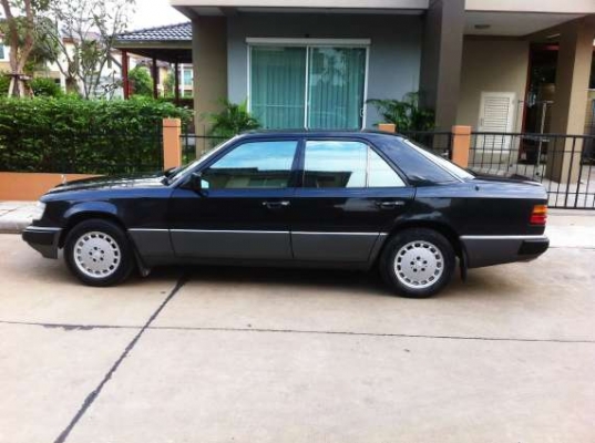 เถ้าแก่ขายเอง BENZ W124 CODE B ผมขายสภาพ เถ้าแก่ขายเอง BENZ W124 CODE B ผมขายสภาพ