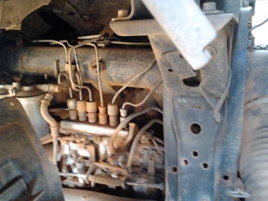 MITSUBISHI FUSO FN215 เครื่อง 260 HP EK100 รถพ่วงแม่+ลูก ลูก 2 คานดั๊มพ์ แม่กระบะดั๊มพ์มิเนียม 12 ตันสภาพสวย ช่วงล่างของ FN527 เพลาบุ๋ม ลูก 2 คานกระบะดั๊มพ์เหล็กสภาพสวยไม่มีผุ เครื่องวางใหม่อย่างดีลงเล่มถูกต้อง ภายในเก๋งสวยครบ พวงมาลัยเพาเวอร์ ช่วง