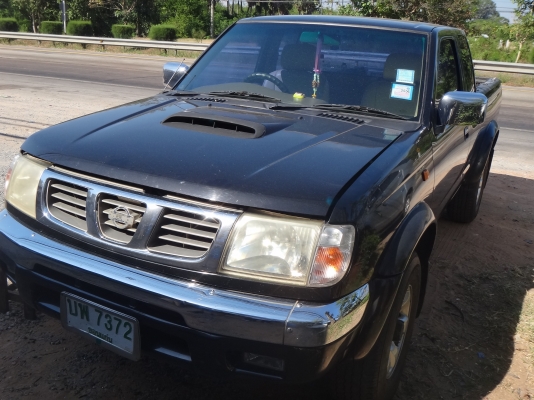 ขายด่วน  รถกระบะ   NISSAN  BIG  M   ปี  2544   พร้อมใช้งาน