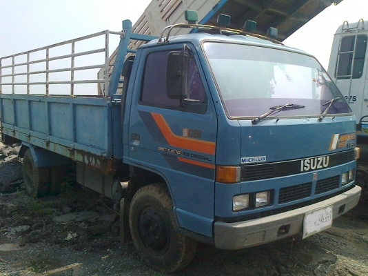 ขาย 6 ล้อ NPR59LK 115 แรงม้า กระบะเหล็ก รถห้างแท้