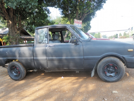 MAZDA 1300 supercab มีแอร์ พร้อมใช้ วิ่งไกลได้ครับ