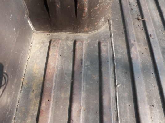 MAZDA 1300 supercab มีแอร์ พร้อมใช้ วิ่งไกลได้ครับ