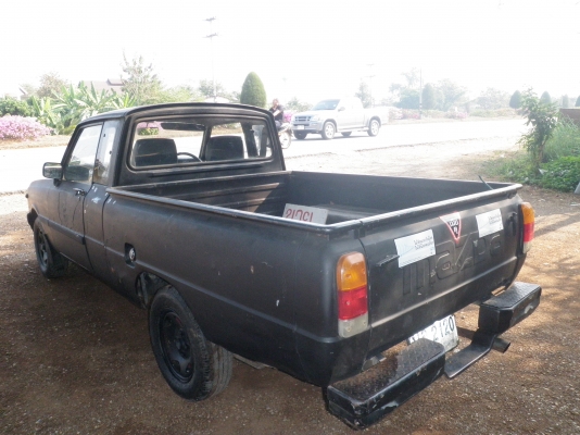 MAZDA 1300 supercab มีแอร์ พร้อมใช้ วิ่งไกลได้ครับ