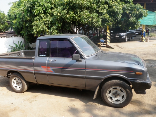 MAZDA 1300 supercab 5 เกียร์ มีแอร์ บางๆเดิมๆ ภาษีเต็มครับ