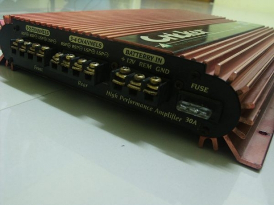 ขายแอมป์ cricker 4ch ---