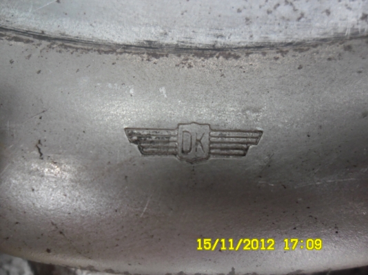 ขายหวีครัช+แผ่นครัช ของเดิมติดรถ  ขายถูกเลยคราฟ