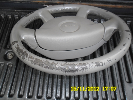 ขายหวีครัช+แผ่นครัช ของเดิมติดรถ  ขายถูกเลยคราฟ