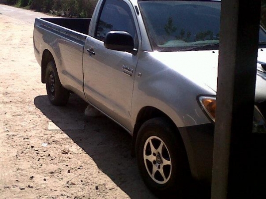 ขาย โตโยต้า วีโก้ เครื่อง 3000 ฟรีดาวน์