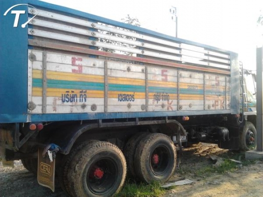 รถพร้อมใช้ สิบล้อดั๊ม 2 เพลา  1993 HINO, รถบรรทุก 10 ล้อ  สีขาว เกียร์ธรรมดา ทะเบียน กรุงเทพฯ ราคา  1,050,000  บาท  เครื่อง 195 แรงม้า ยางประมาณ 80\% ใช้งานได้เลย พร้อมเอกสาร โอน กระบะเหล็ก พร้อมดั๊ม จุดนัดดูรถ กรุงเทพฯ, เทพารักษ์ บางนา