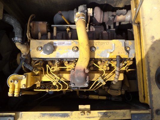 PC200-5-54767รถขุดKOMATSUตอนนี้รถจอดที่(CSนวนคร)ครับ PC200-5-54767รถขุดKOMATSUตอนนี้รถจอดที่(CSนวนคร)ครับ