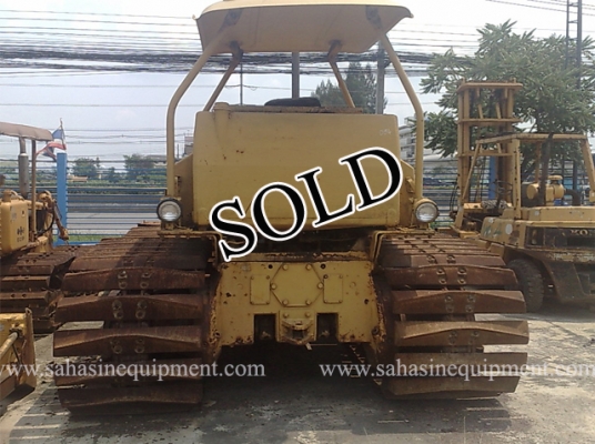 รถแทรคเตอร์ D5B บจก.สหสินอีควิปเม้นท์ โทร.081-5851880, 02-5168100-1 www.sahasinequipment.com