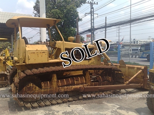 รถแทรคเตอร์ D5B บจก.สหสินอีควิปเม้นท์ โทร.081-5851880, 02-5168100-1 www.sahasinequipment.com