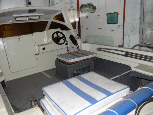 ขายเรือ 16 ฟุต สภาพใหม่พร้อมใช้เครื่อง TOHATSU 50 แรง 081-4307676