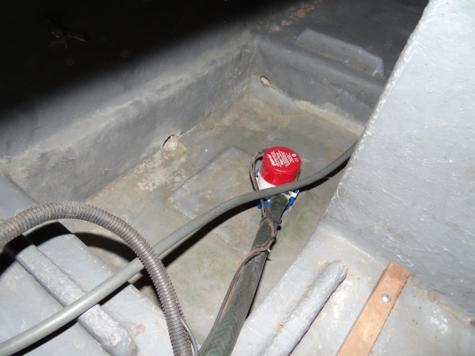 ขายเรือ 16 ฟุต สภาพใหม่พร้อมใช้เครื่อง TOHATSU 50 แรง 081-4307676