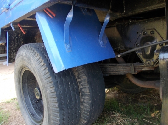 ขายด่วน รถหกล้อดั้มเล็ก ISUZU 110 NKR ราคาถูกต่อรองได้ พวงมาลัยพาวเวอร์ พร้อมใช้งาน ติดต่อด่วน โทร 0876414953 มอส!!