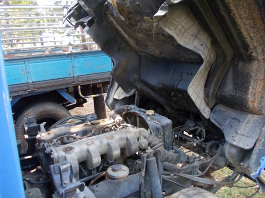 ขายด่วน รถหกล้อดั้มเล็ก ISUZU 110 NKR ราคาถูกต่อรองได้ พวงมาลัยพาวเวอร์ พร้อมใช้งาน ติดต่อด่วน โทร 0876414953 มอส!!