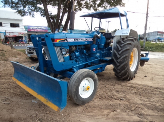 ขายรถไถFORD 6610 สภาพสวยๆราคาถูกๆๆพร้อมใช้งานเอกสารเล่มทะเบียน..ขายไปจ.สระแก้วแล้วคับ ขายรถไถFORD 6610 สภาพสวยๆราคาถูกๆๆพร้อมใช้งานเอกสารเล่มทะเบียน..ขายไปจ.สระแก้วแล้วคับ