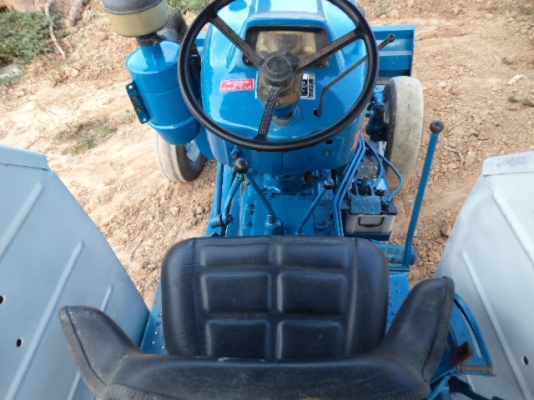 ขายรถไถFORD 6610 สภาพสวยๆราคาถูกๆๆพร้อมใช้งานเอกสารเล่มทะเบียน..ขายไปจ.สระแก้วแล้วคับ ขายรถไถFORD 6610 สภาพสวยๆราคาถูกๆๆพร้อมใช้งานเอกสารเล่มทะเบียน..ขายไปจ.สระแก้วแล้วคับ