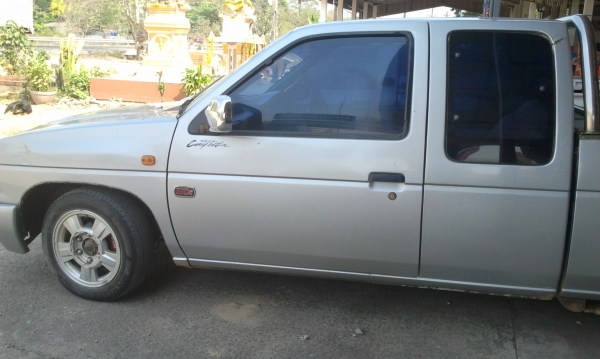 NISSUN BIG M จอโค้ง แค็ป พวงมาลัยเพาเวอร์ NISSUN BIG M จอโค้ง แค็ป พวงมาลัยเพาเวอร์