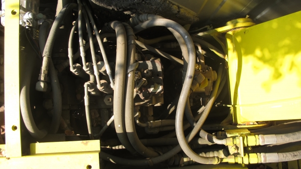 ขายรถแบคโฮ SUMITOMO รุ่น SH 60-B1 มือสอง สภาพดี มีแอร์ พร้อมใช้งาน เป็นรถนำเข้าจากญี่ปุ่น