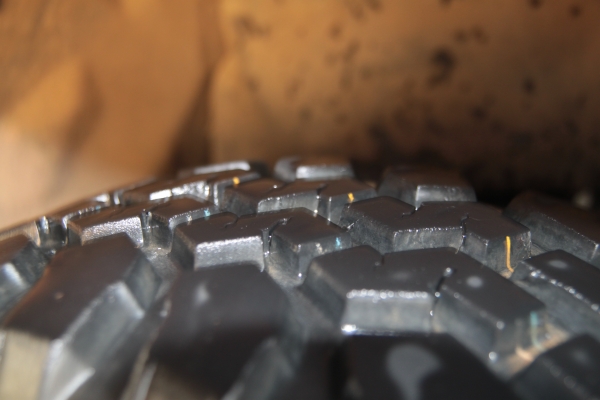 ขายยาง Maxxis BuckShot M/T 265/75 r16 ดอกเหลือเต็มเสมอกันทั้ง 4 เส้น ยางปลายปี 09