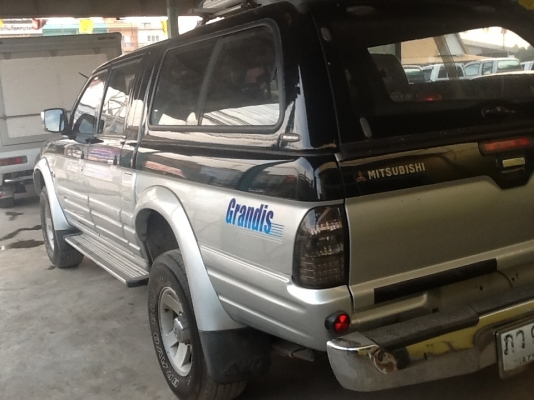 MITSUBISHI L200-STRADA GRANDIS 4Dr GLS 2.8 MT 4WD ปี 2001 MITSUBISHI L200-STRADA GRANDIS 4Dr GLS 2.8 MT 4WD ปี 2001