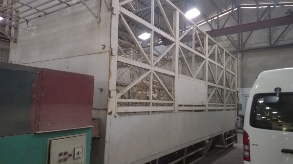 ขายฺฺฺฺฺฺ...รถ6ล้อบรรทุกน้ำมัน FUSO FK455M ถัง 9000ลิตร รถสวยมาก เจ้าของขับเอง เล่มพร้อม