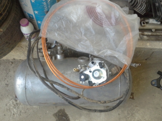 ขายsuzuki caribian เทินเพลาแล้วยาง 30 มีชุดแก๊สให้อีก1 ชุดครับ