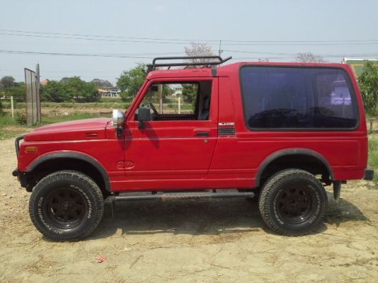 ขายsuzuki caribian เทินเพลาแล้วยาง 30 มีชุดแก๊สให้อีก1 ชุดครับ