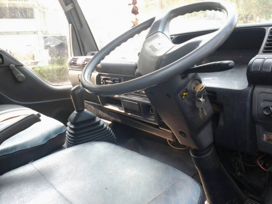 ขาย รถบรรทุก 4 ล้อ ปี 46 ขาย รถบรรทุก 4 ล้อ ปี 46