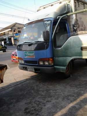 ขาย รถบรรทุก 4 ล้อ ปี 46 ขาย รถบรรทุก 4 ล้อ ปี 46