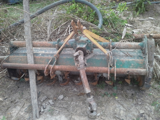 ขายรถไถ 35แรง3สูบอุปกรณ์ครบ