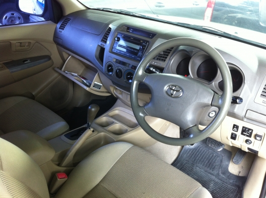 toyota vigo 2.7G NGV a/t