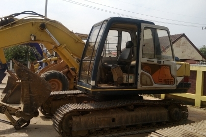 ขายรถขุด kobelco sk120  m///    ลดแล้วนะคับ 970000