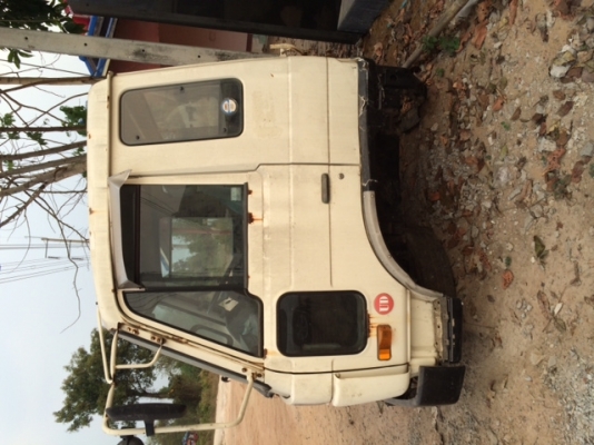 ขายหัวรถ NISSAN จากนอก สวยๆ