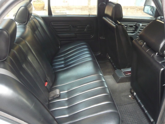 BMW 318i โฉม E30 เครื่องM40 รถสวยสภาพพร้อมใช้มาก BMW 318i โฉม E30 เครื่องM40 รถสวยสภาพพร้อมใช้มาก