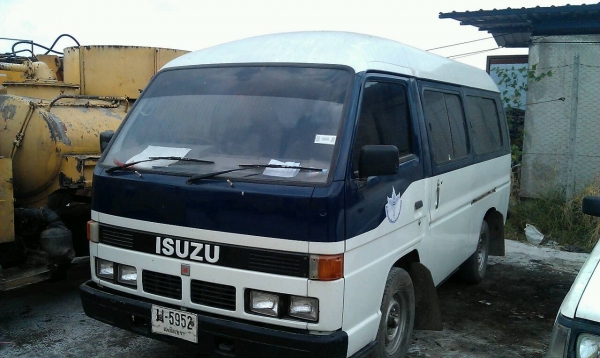 ขายรถตู้ISUZU บัดดี้เดิมๆ
